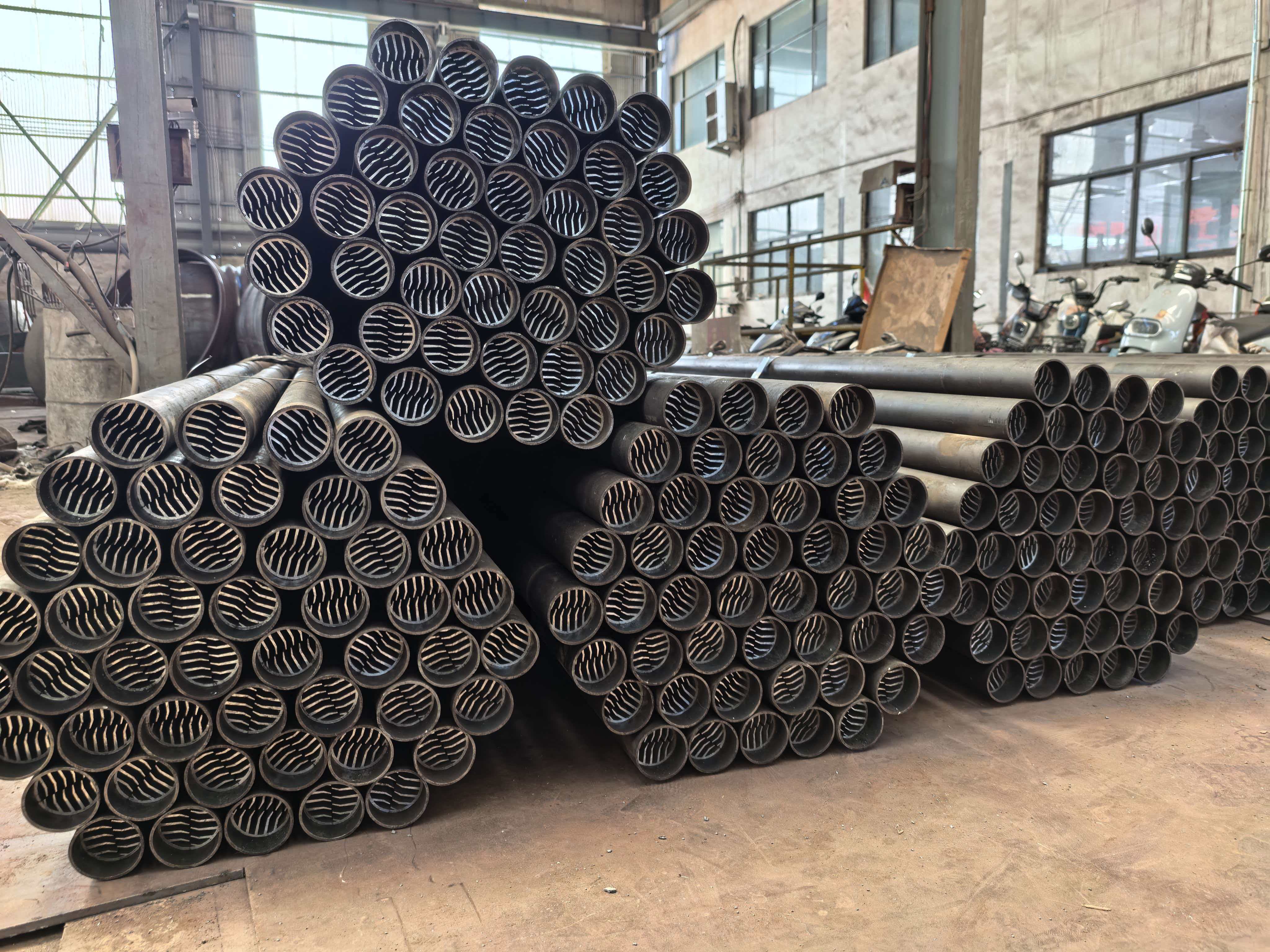 钢铝复合翅片管,外钢内铝翅片管,外钢内铝鳞片管